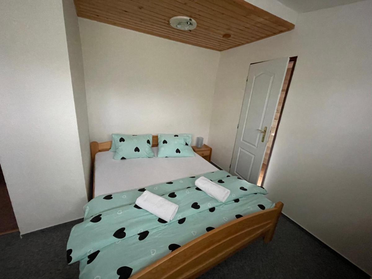 Penzion U Rodinky Bela pod Pradedem Exteriör bild